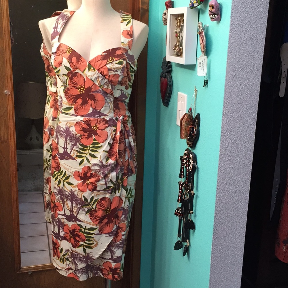 EUC Hawaiian Print Hellbunny tiki Dress size XL